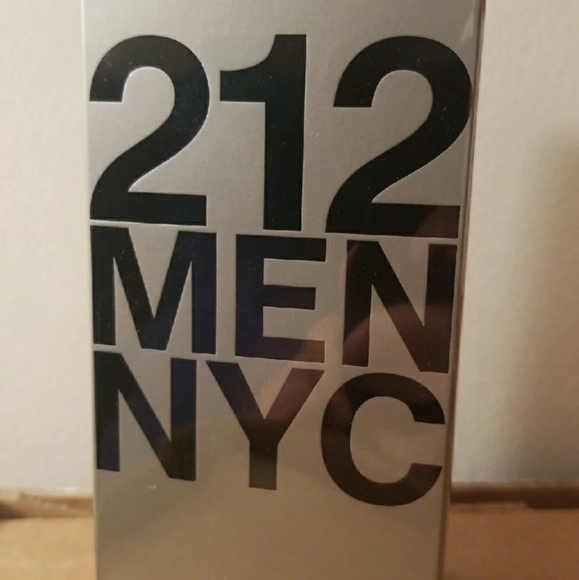 212 MEN NYC 3.4 oz (LARGE)